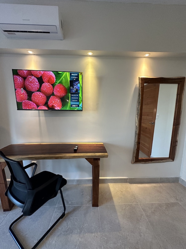 Oneiro Suites 30/41