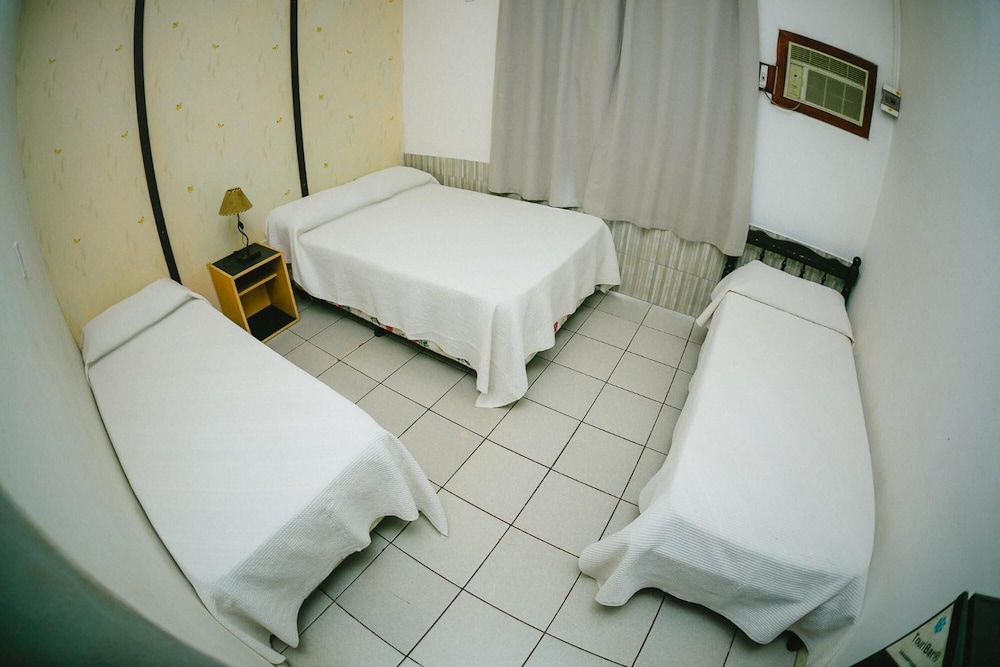 Tierra Colorada Hotel 33/74
