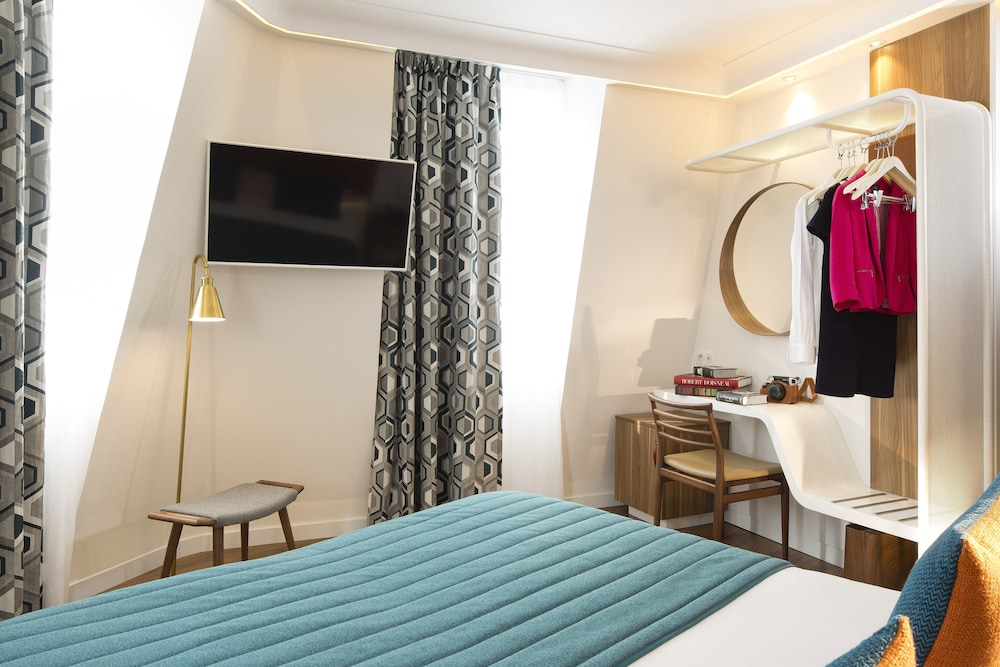 Deluxe, Twin Beds, Eiffel View، Hotel Eiffel Turenne 2/2