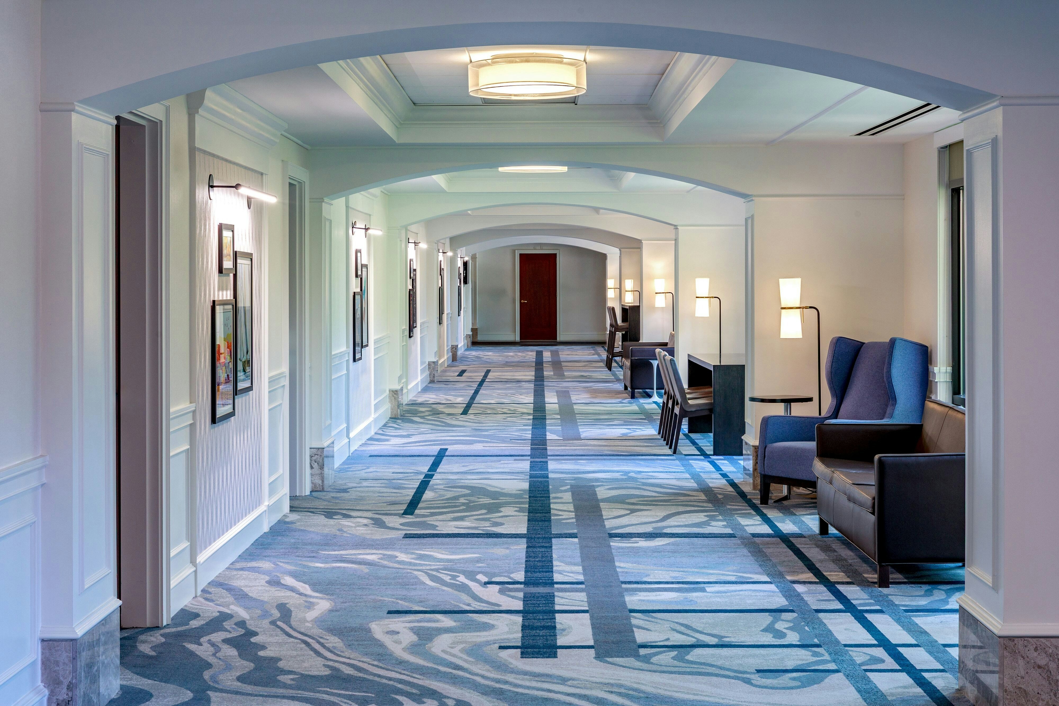 Four Points By Sheraton Norwood 17/50
