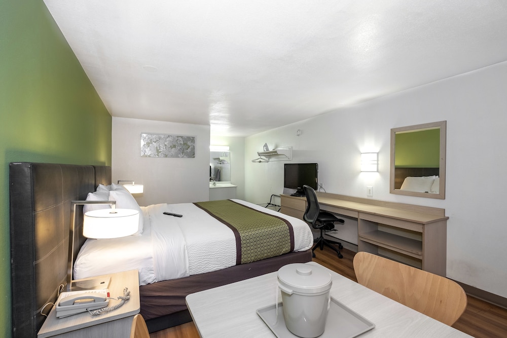 American Inn 25/42