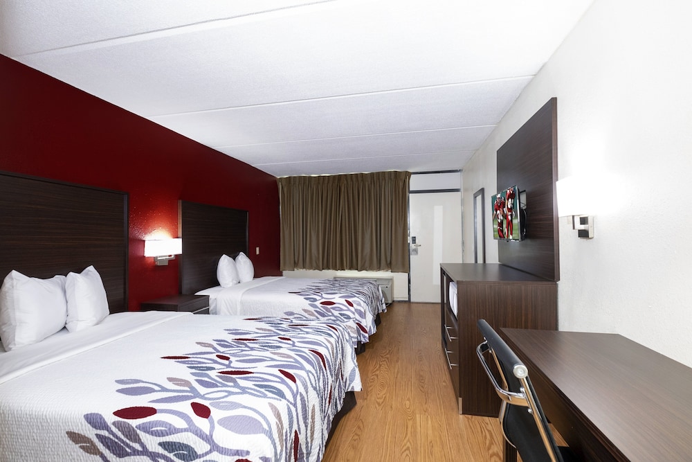 Red Roof Inn Kenly 7/20