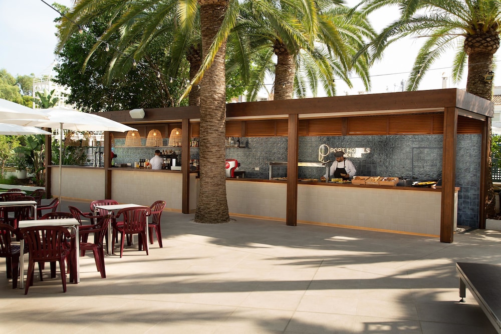 Port Denia 9/49