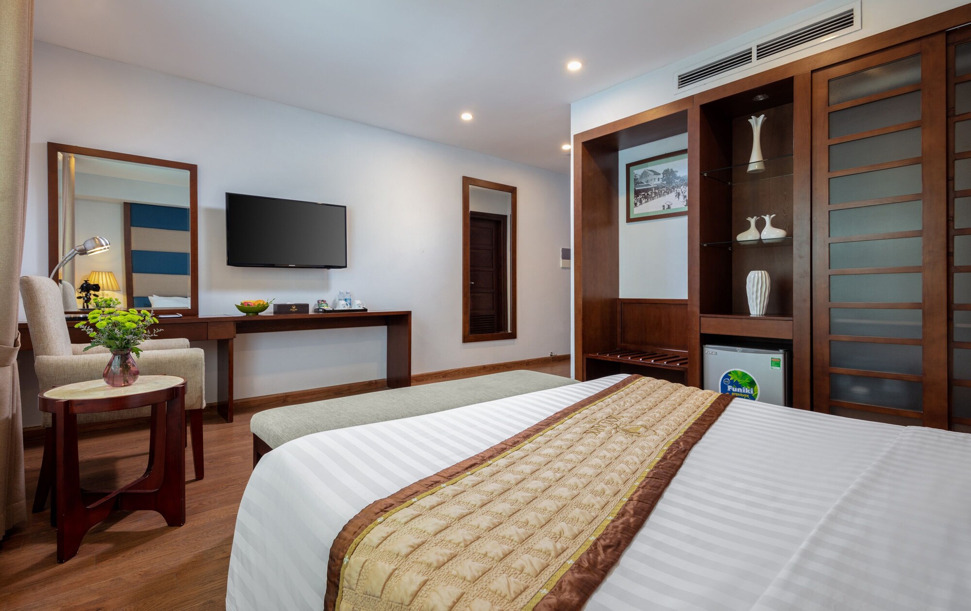 rooms