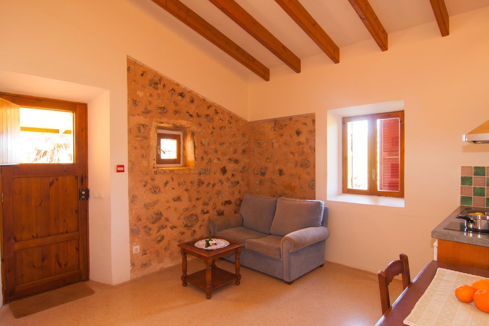 Finca Hotel Ses Cases Noves 22/50