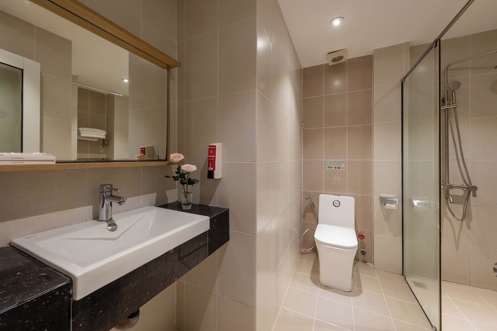 Truong Thinh Hotel Phu Nhuan 45/49
