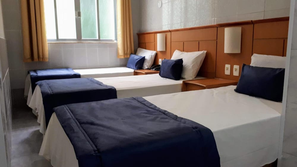 Hotel Único 10/42