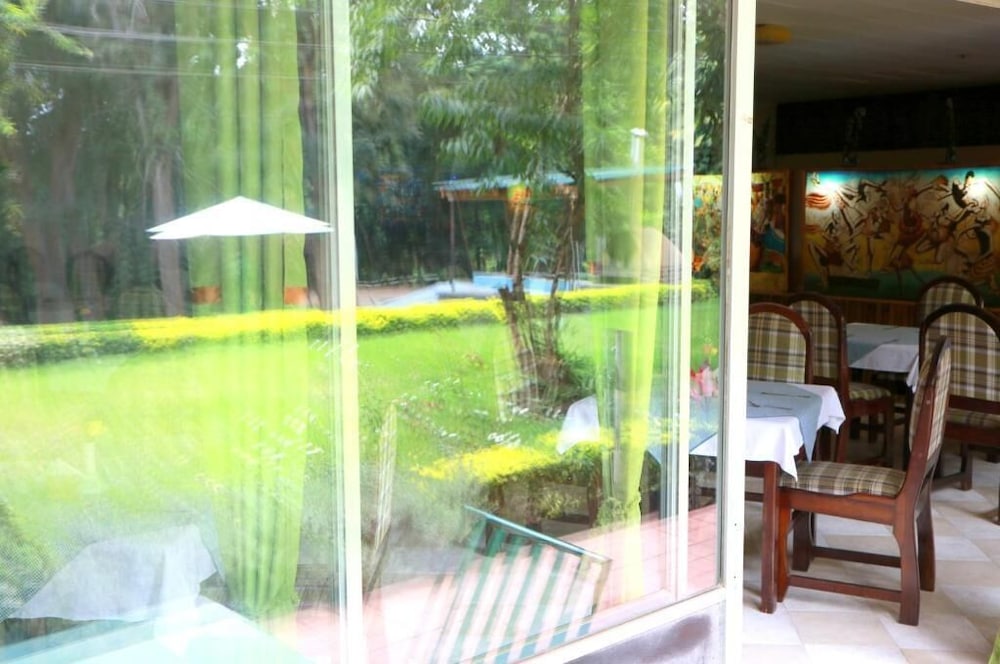 The Equator Hotel 30/60