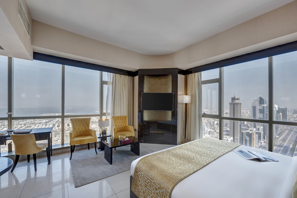 SUPERIOR ROOM SHEIKH ZAYED VIEW