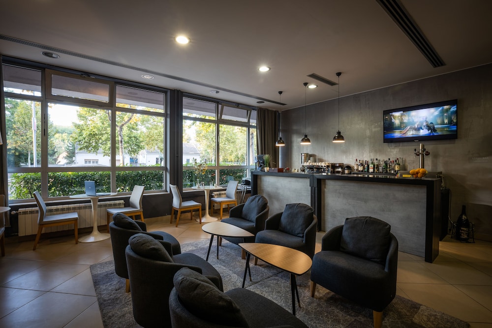 Nobel Inn Hotel 25/46