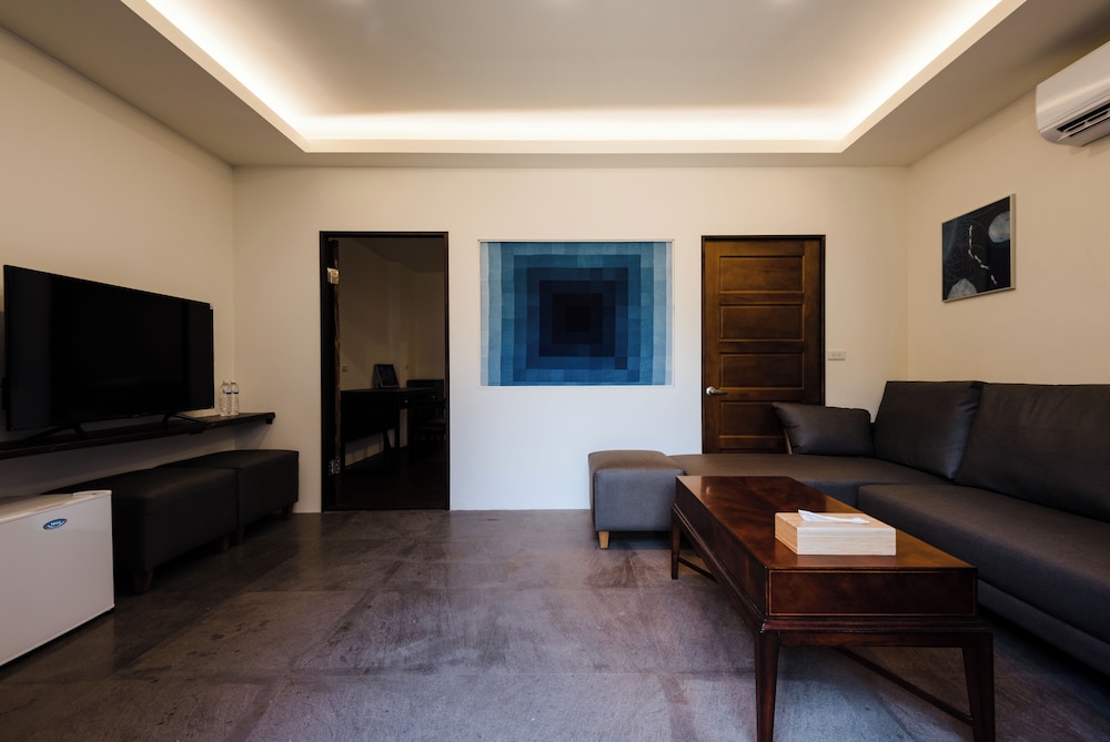 Zhuo Ye Cottage 27/50