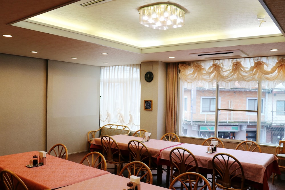 RESORT INN MARION SHINANO 53/67
