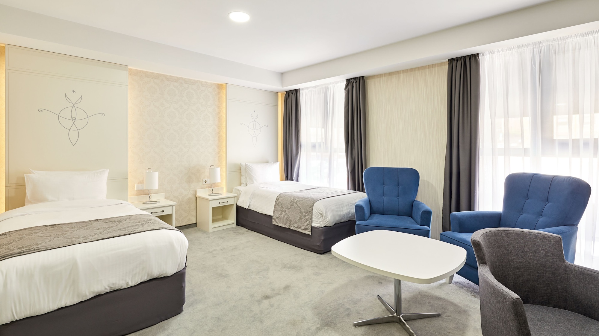 SUPERIOR, TWIN BEDS