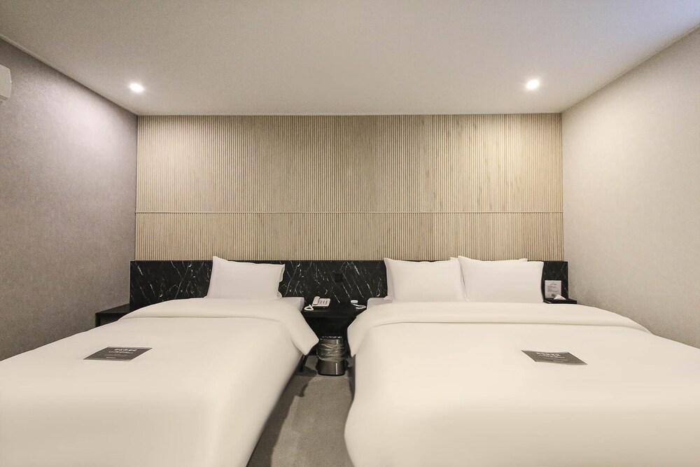 Hotel 24st Urban Brown Seosan Lake Park 18/50