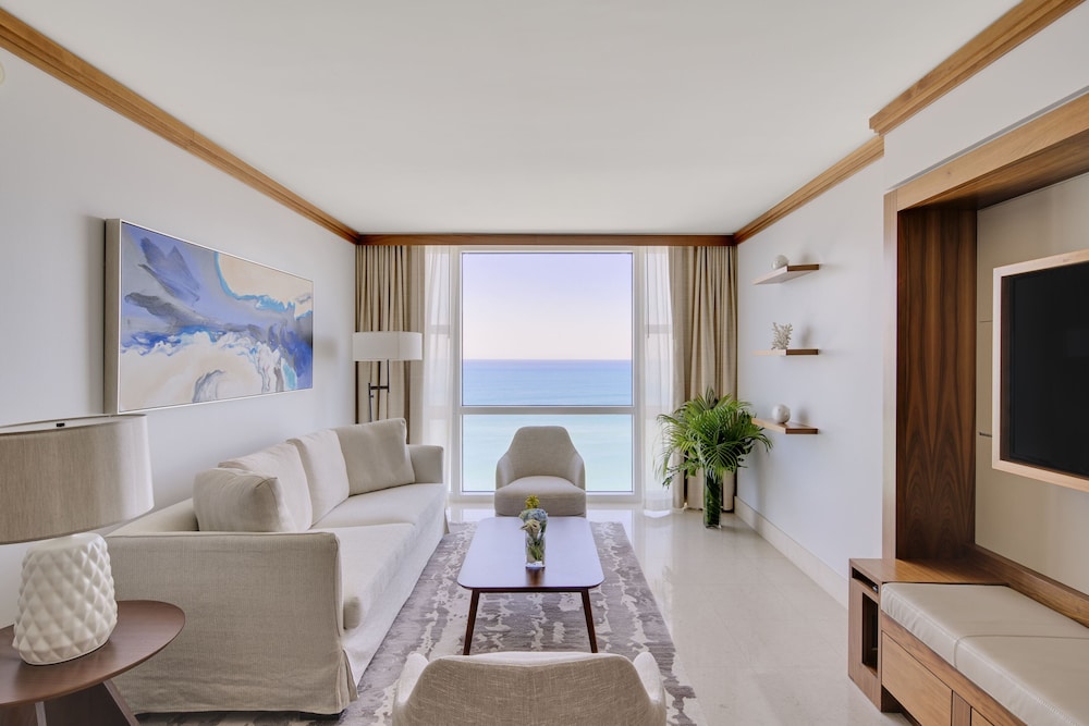 Carillon Miami Wellness Resort 26/44