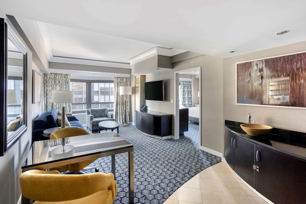 Hilton Club New York 27/38