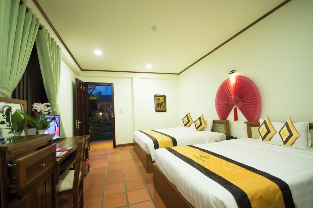 Vela Phu Quoc Resort 11/98