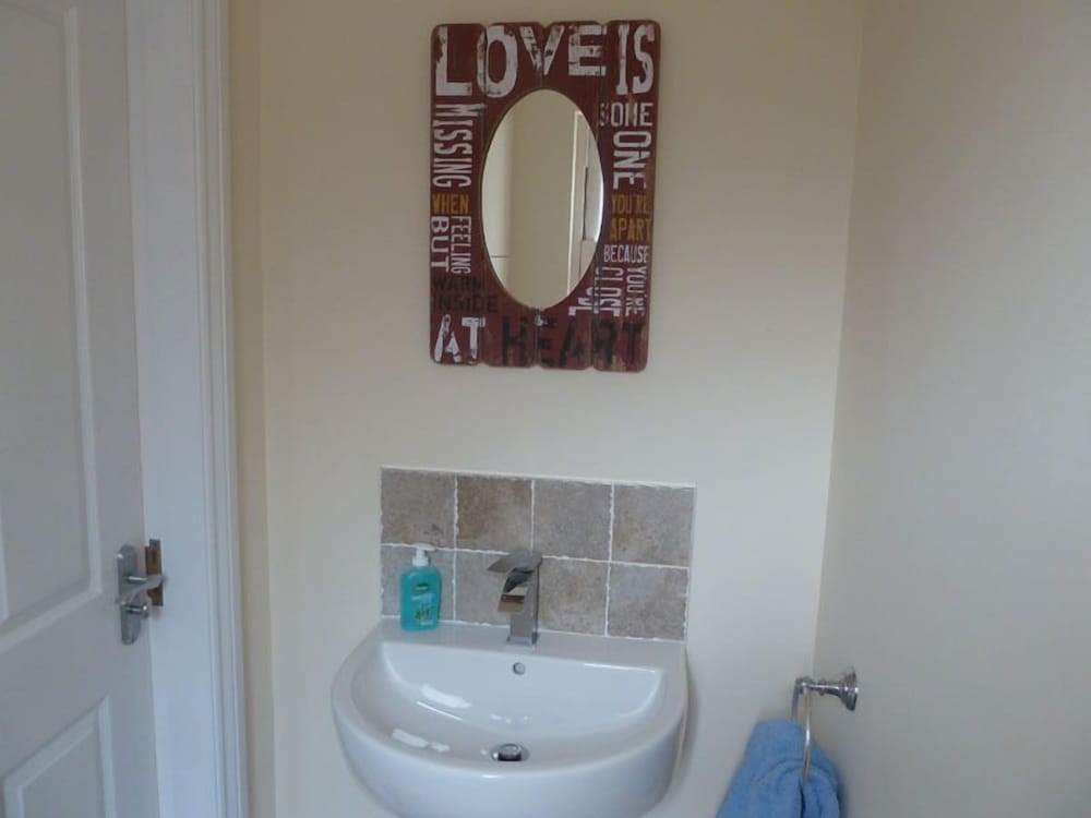 Oatlands Self Catering Cottages 21/22