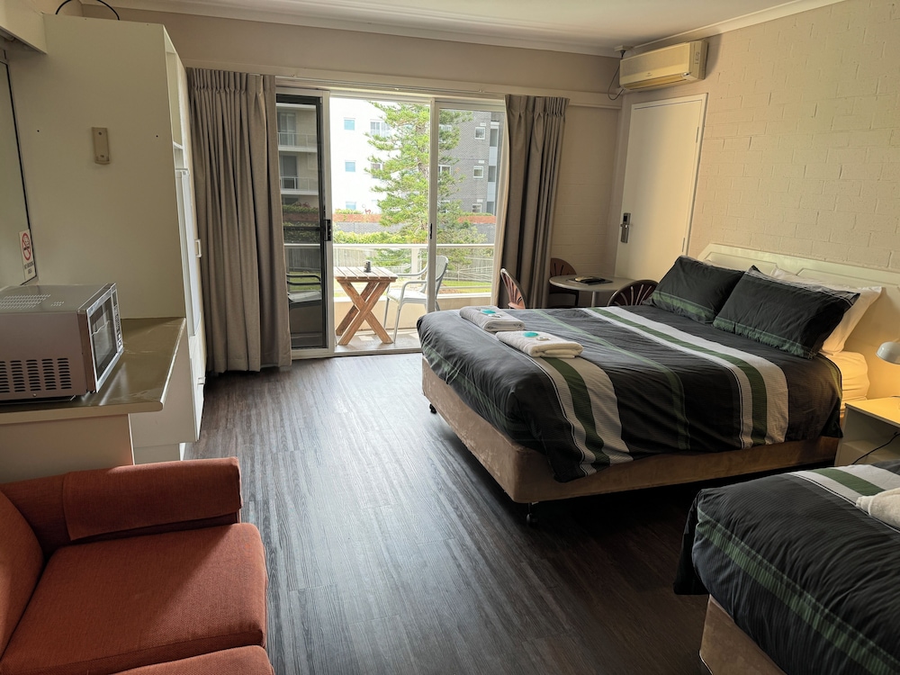 Upstairs, Twin Beds