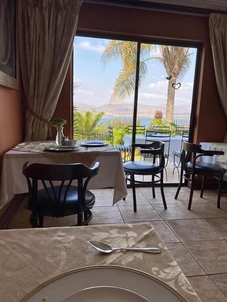 La Dolce Vita Guest House 34/50