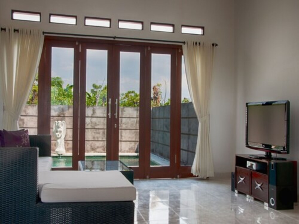 VILLA DENCARIK 18/25