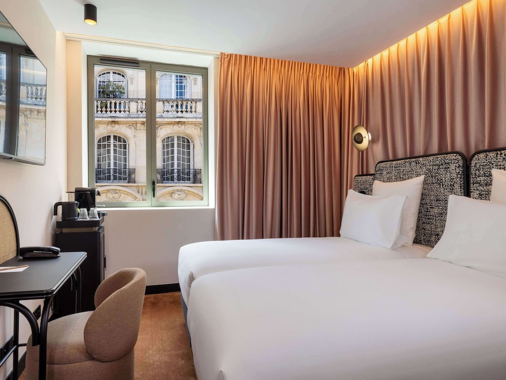 SUPERIOR, TWIN BEDS