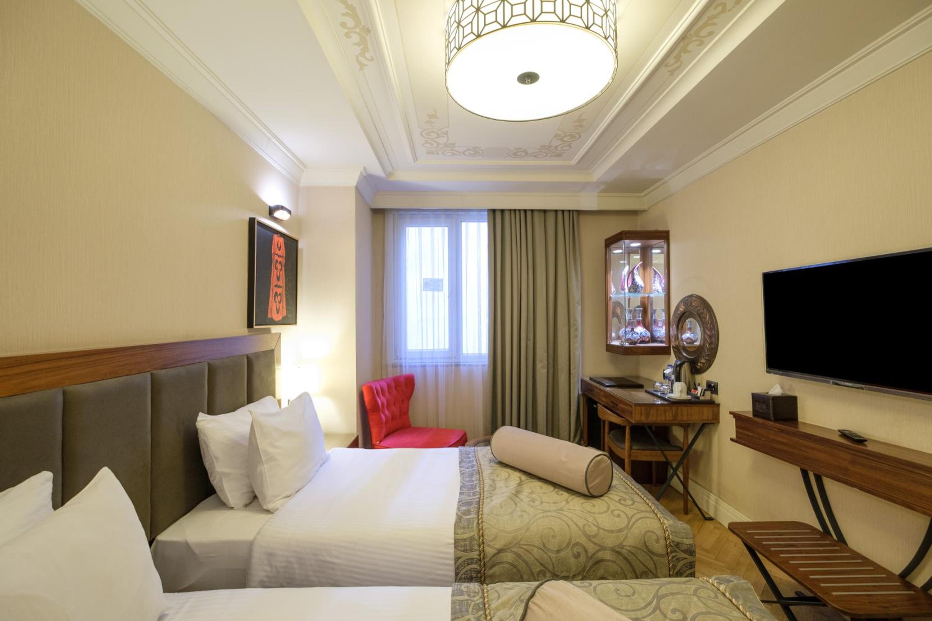 Standard, Single, Golden Age Hotel Taksim 7/10