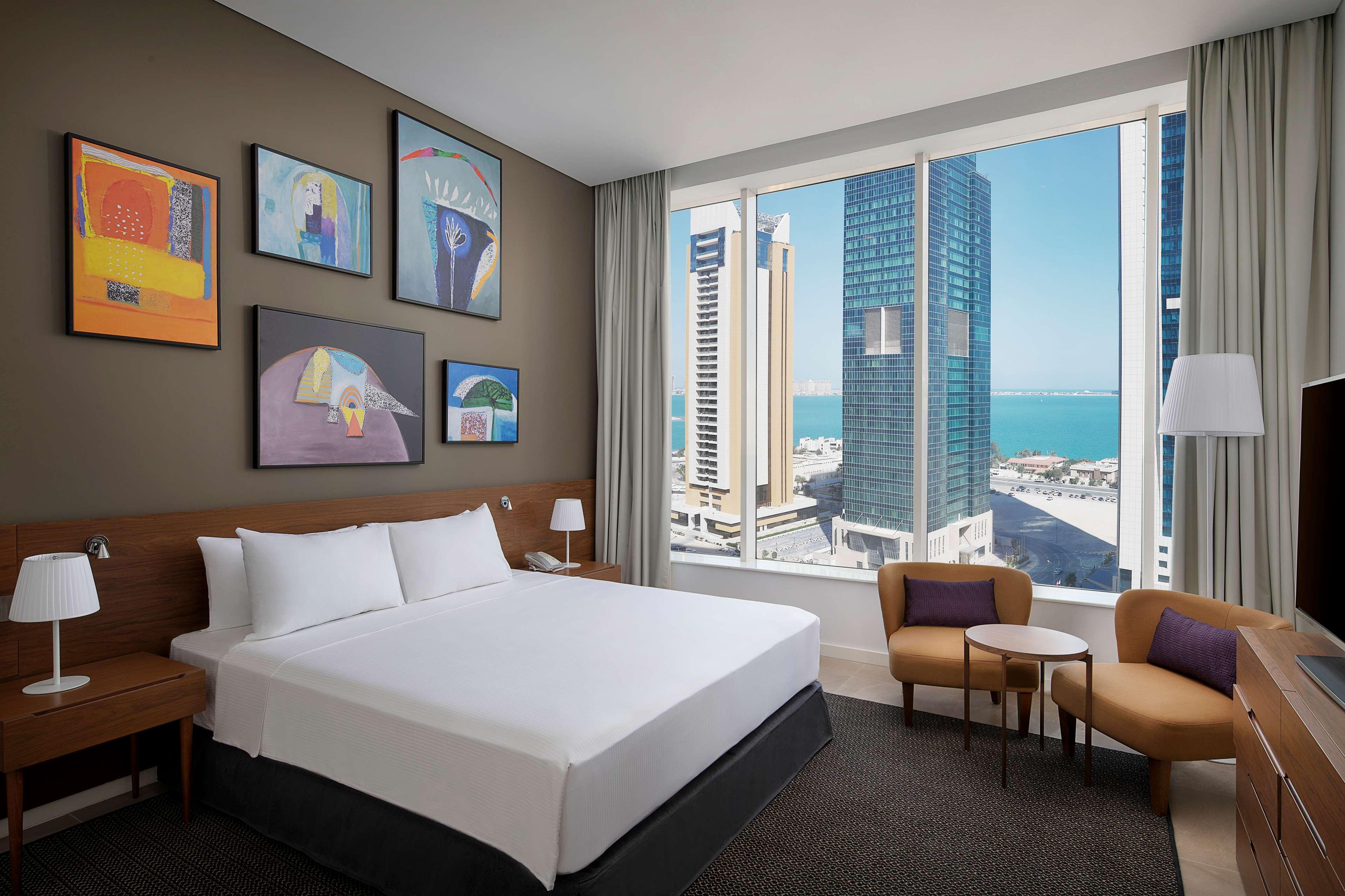 2 BEDROOMS, SUITE