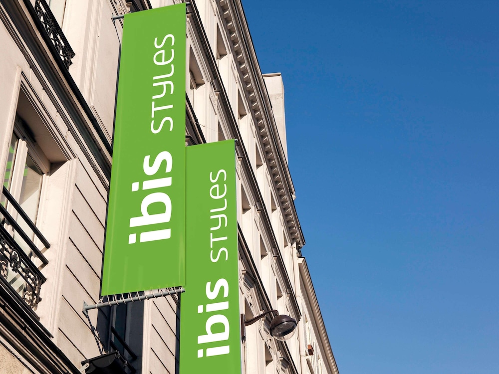 Ibis Styles Paris Republique 3/53