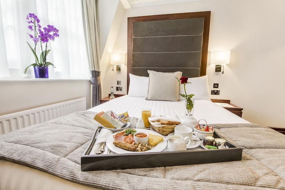 Gem Fitzrovia Hotel 35/49