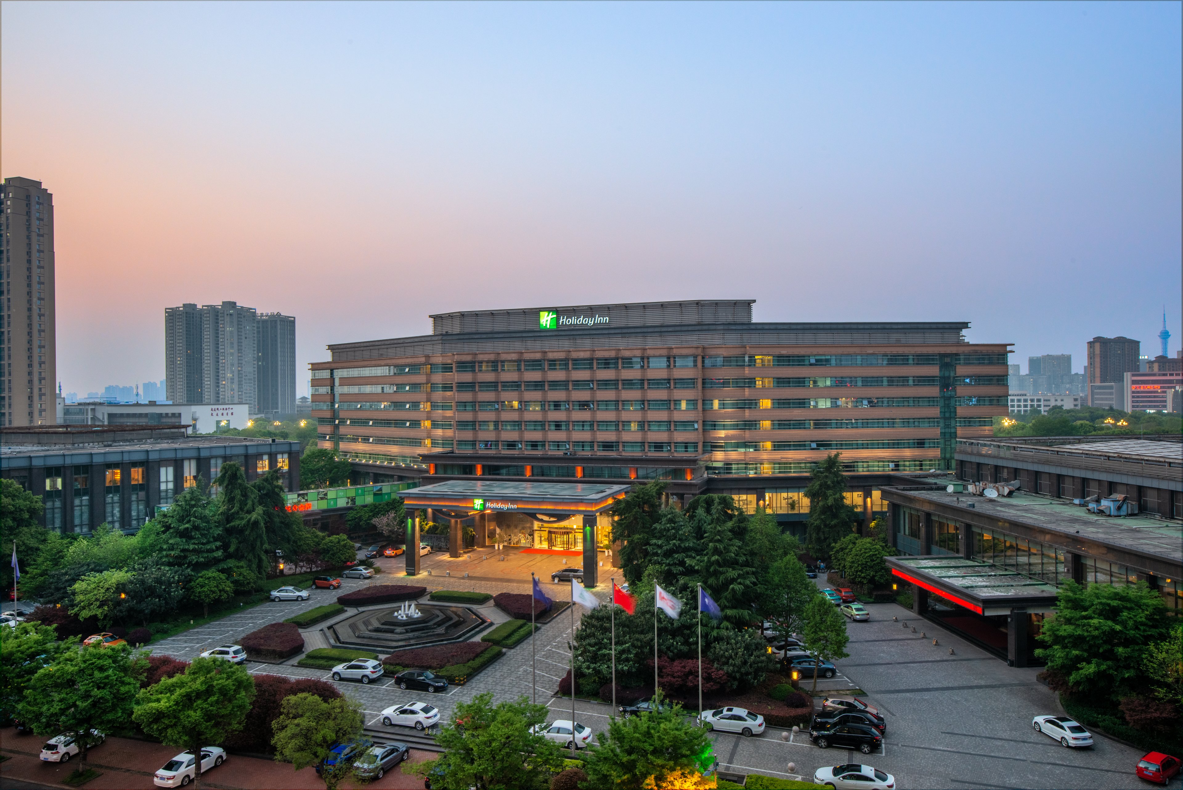 Holiday Inn Changzhou Wujin 1/34