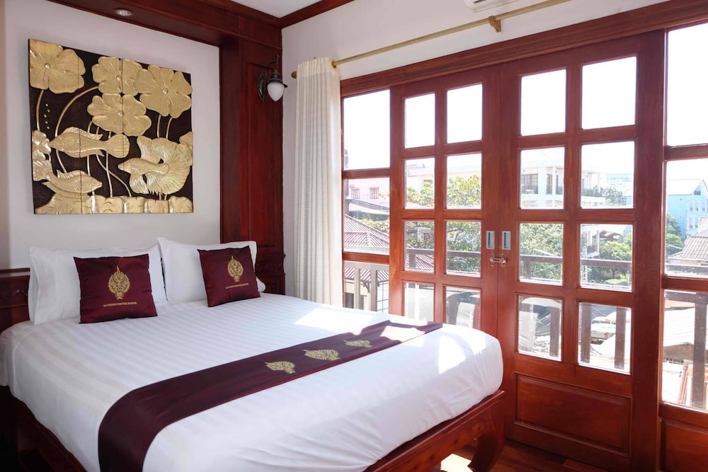 Manorom Boutique Hotel 6/17