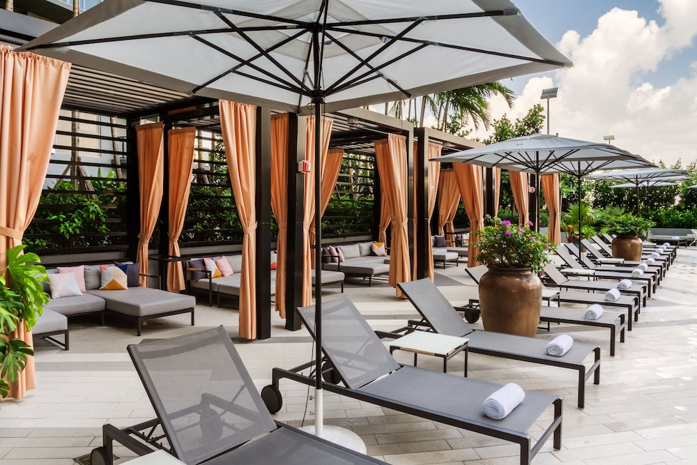 Hyde Midtown Miami 49/70
