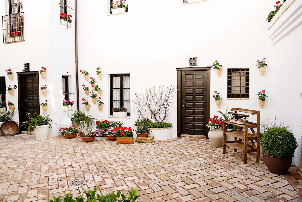 Suites La Posada de Pilar 34/37