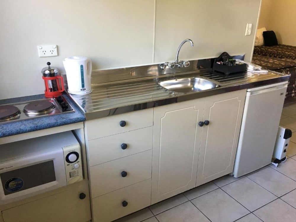 Aldan Lodge Motel 6/47