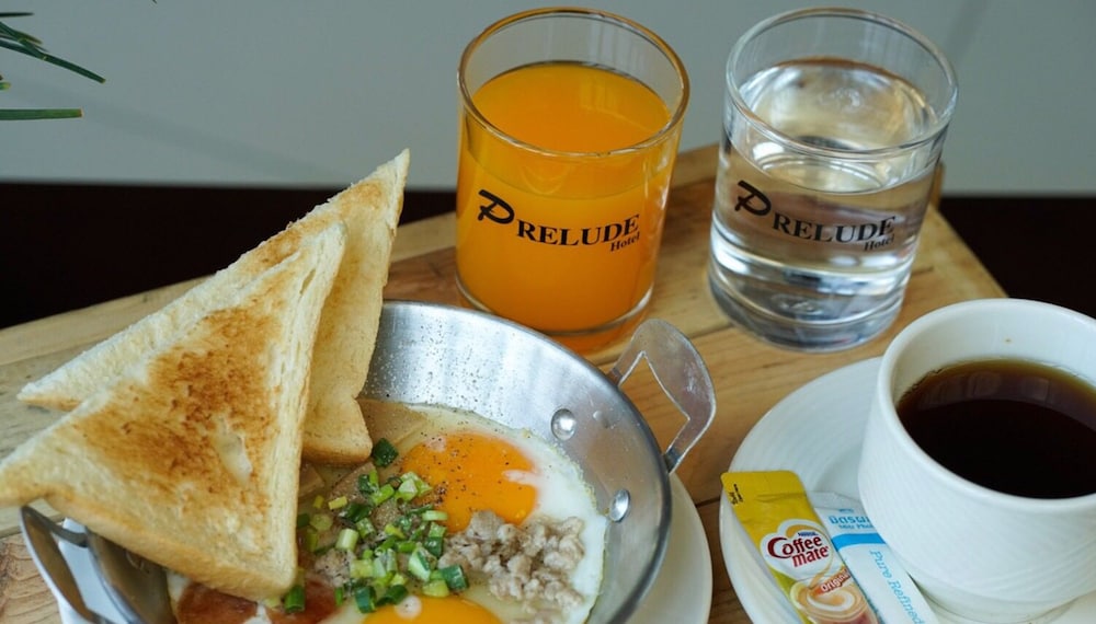 Prelude Hotel 36/69