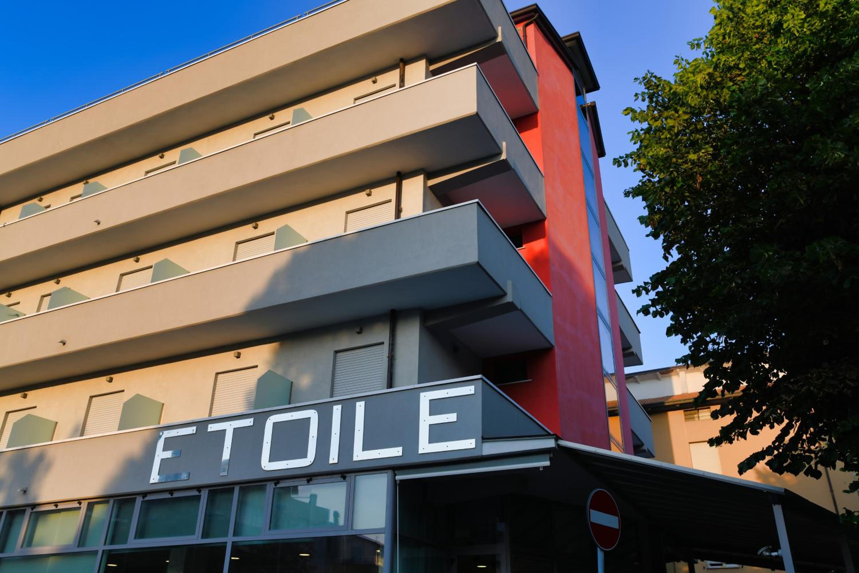 Etoile 6/50