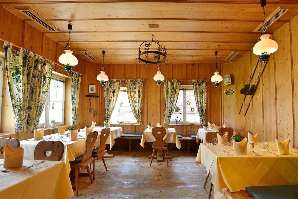 Schwarzwald Park Hotel 33/65