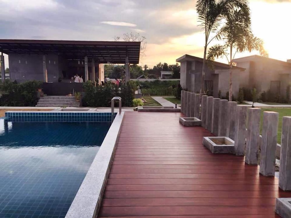 Baanwaan Resort Hat Yai 5/56