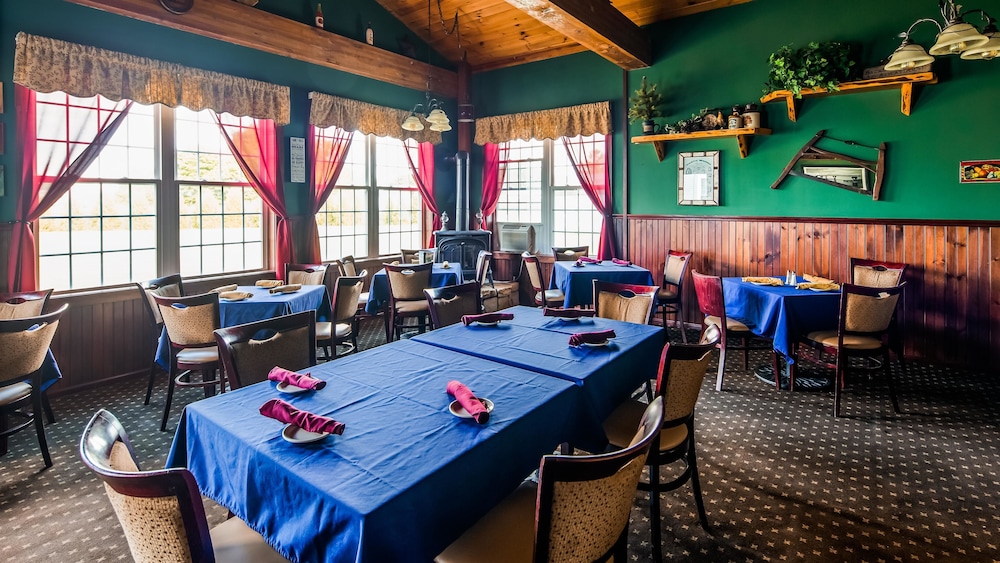Best Western Plus Ticonderoga Inn & Suites 29/35