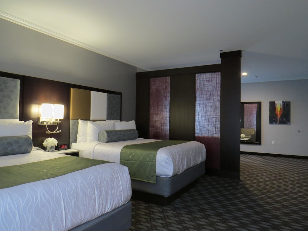 Best Western Premier NYC Gateway Hotel 13/41
