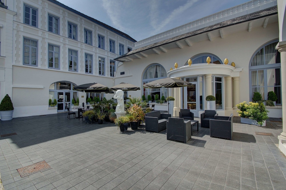 hotel