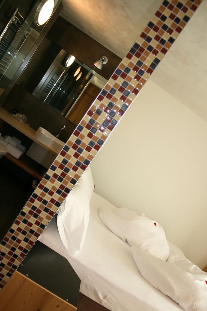 HOTEL ORSO GRIGIO 32/60