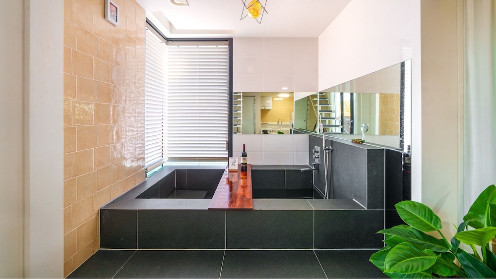 Gyeongju 20Th Street Pension 6/50
