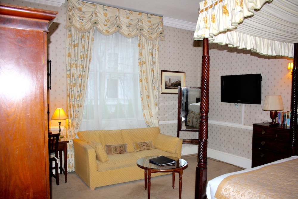 Abbey Court Hotel Notting Hill 49/50