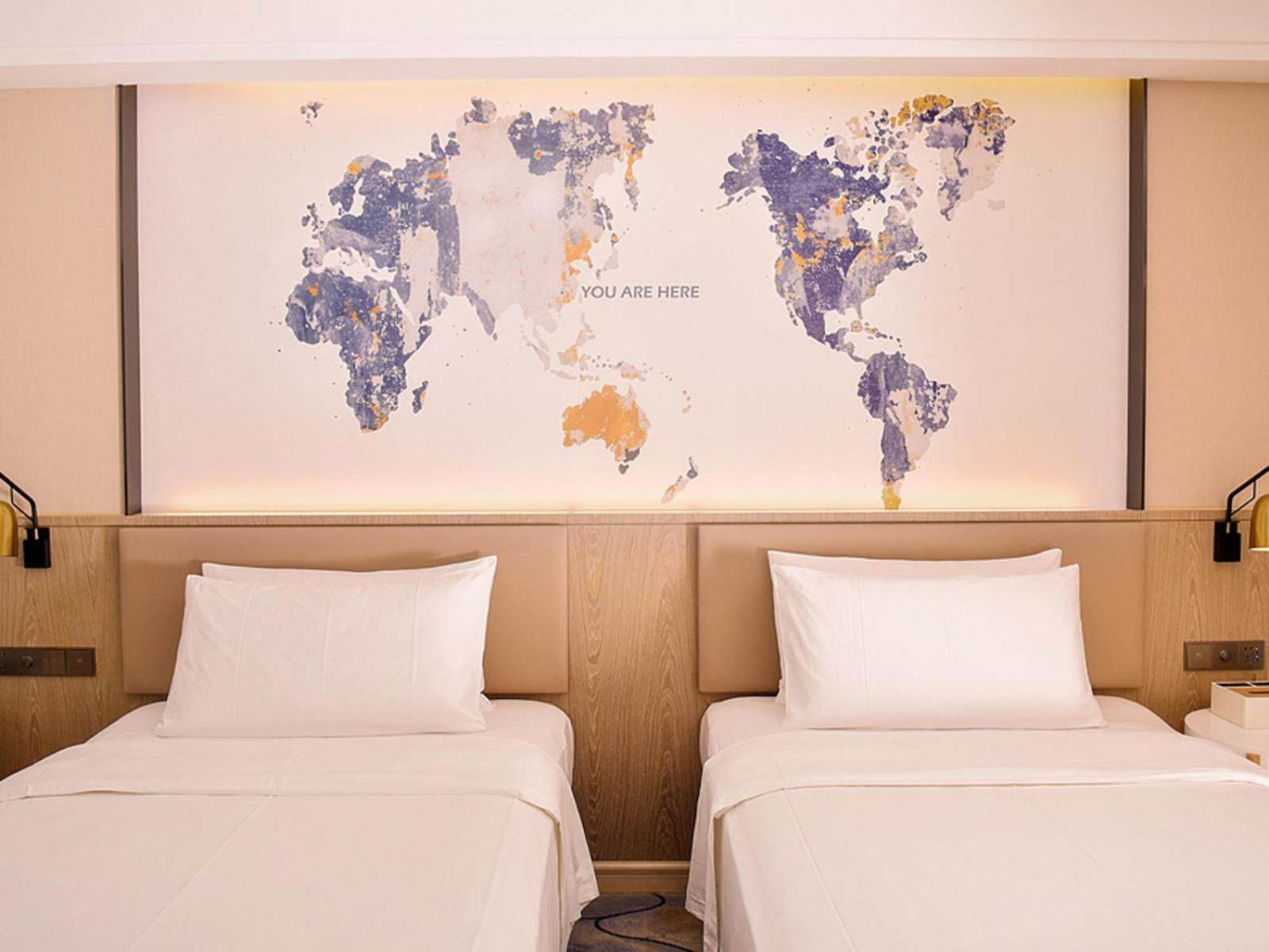 Kyriad Marvelous Hotel (Changning Zhongyin Times Plaza) 20/53