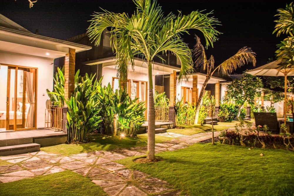 Singabu Bungalows 43/50