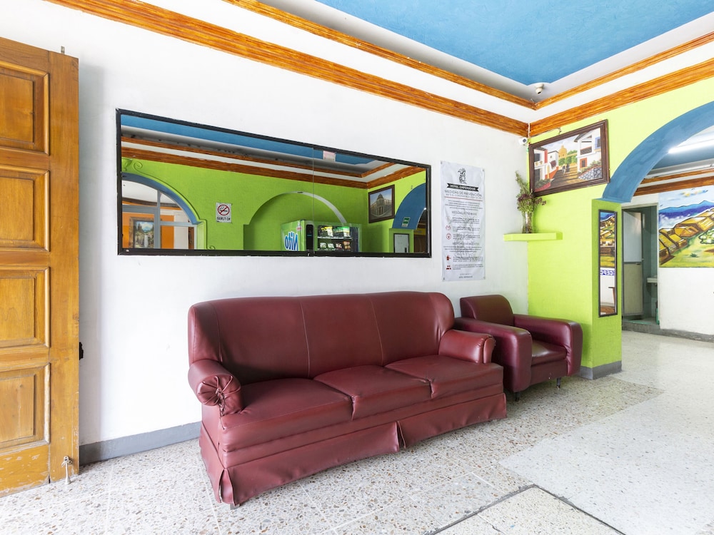 OYO Hotel Emperador, Oaxaca 41/53