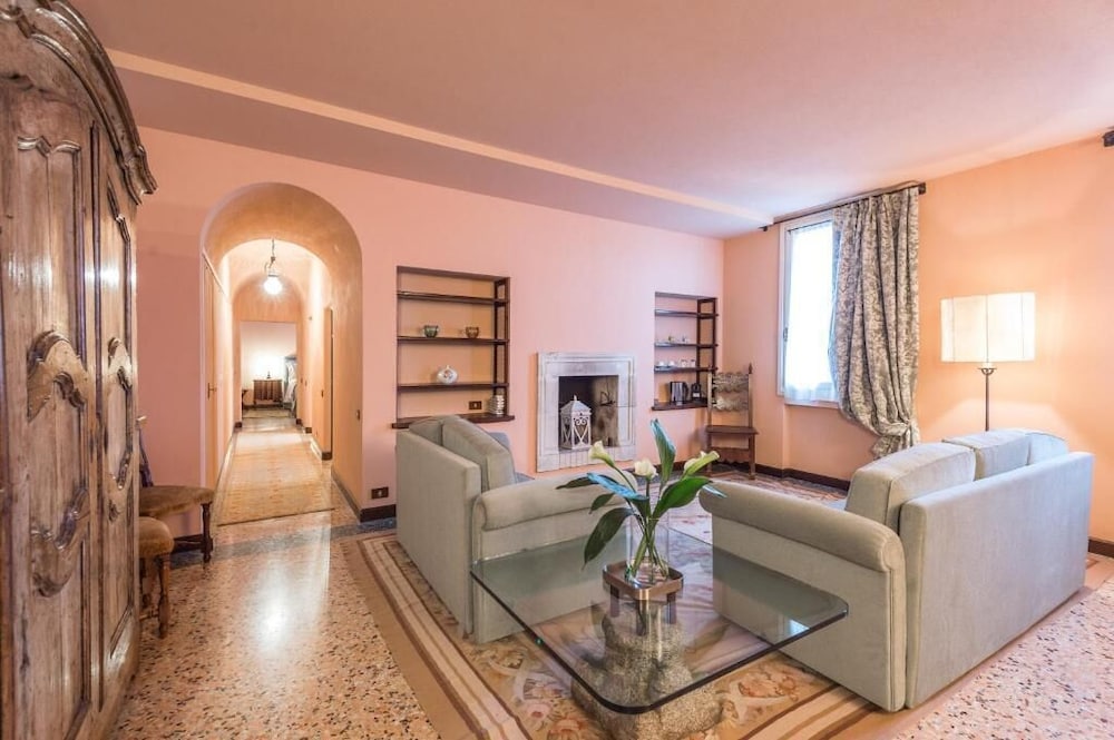 Nani Mocenigo Palace 55/76