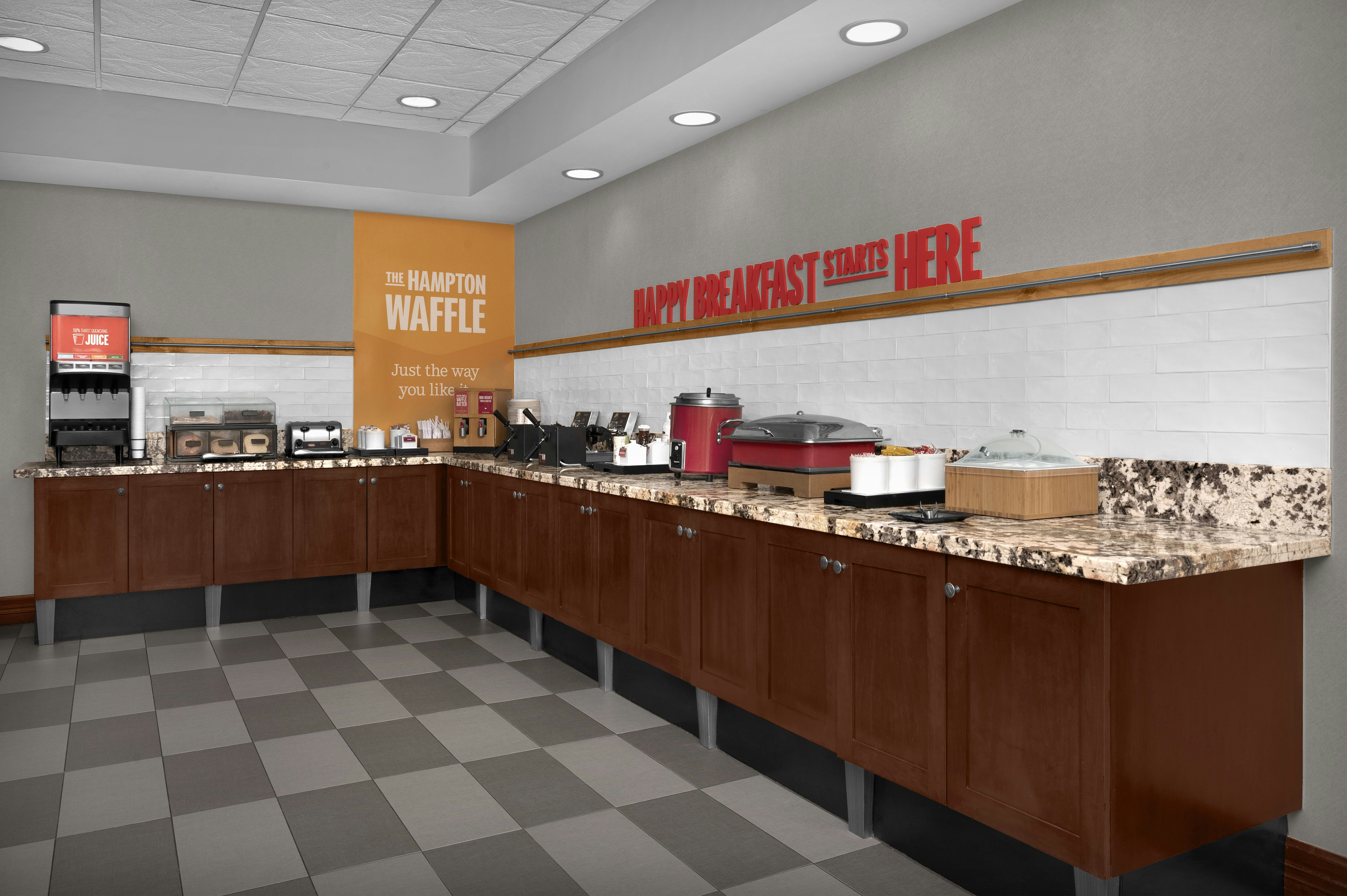 Hampton Inn & Suites Colorado Springs/I-25 South 14/62